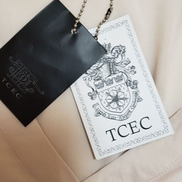 NWT     TCEC Women's sleeveless top Size small - Picture 3 of 6